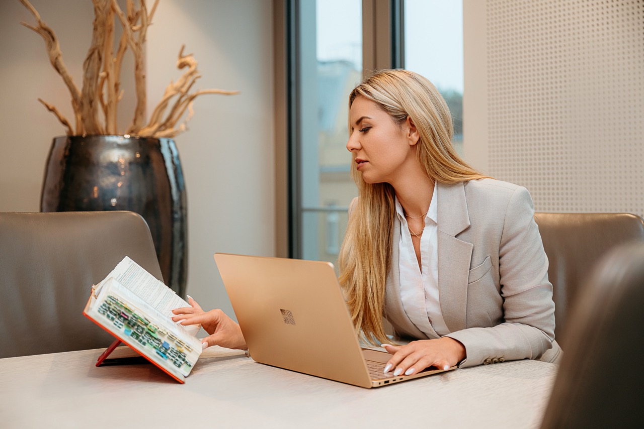 Steuerberaterin Julia Bossmann und Gründerin von Bossmann Tax Consulting