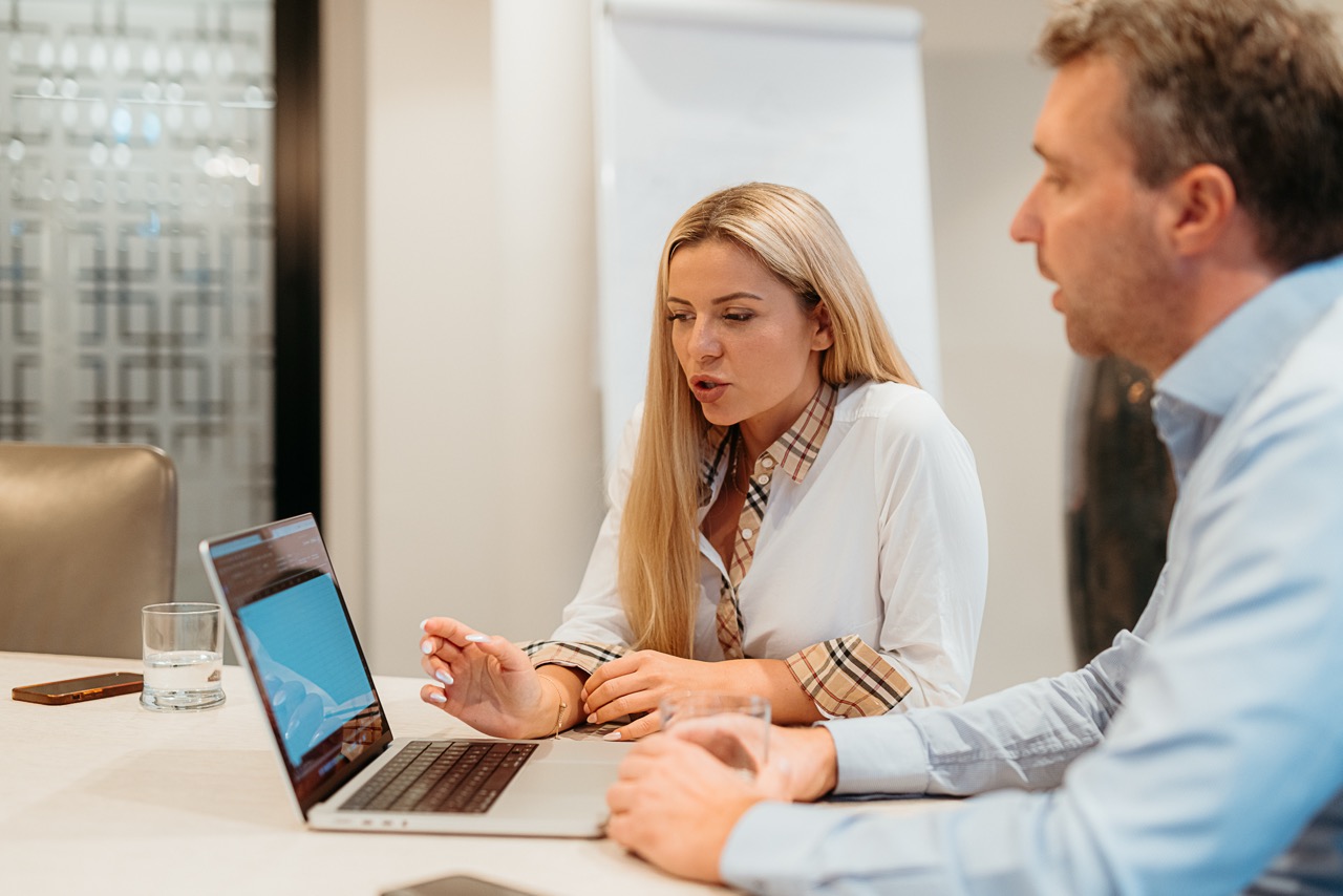Steuerberaterin Julia Bossmann und Gründerin von Bossmann Tax Consulting